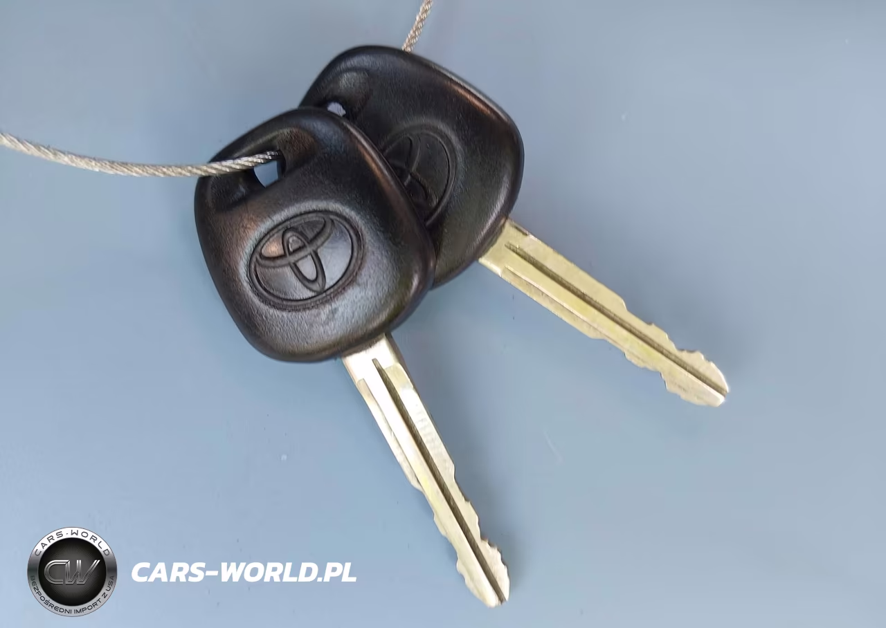 2004 Toyota Sienna Le VIN:5TDBA23C24S023340 - 11