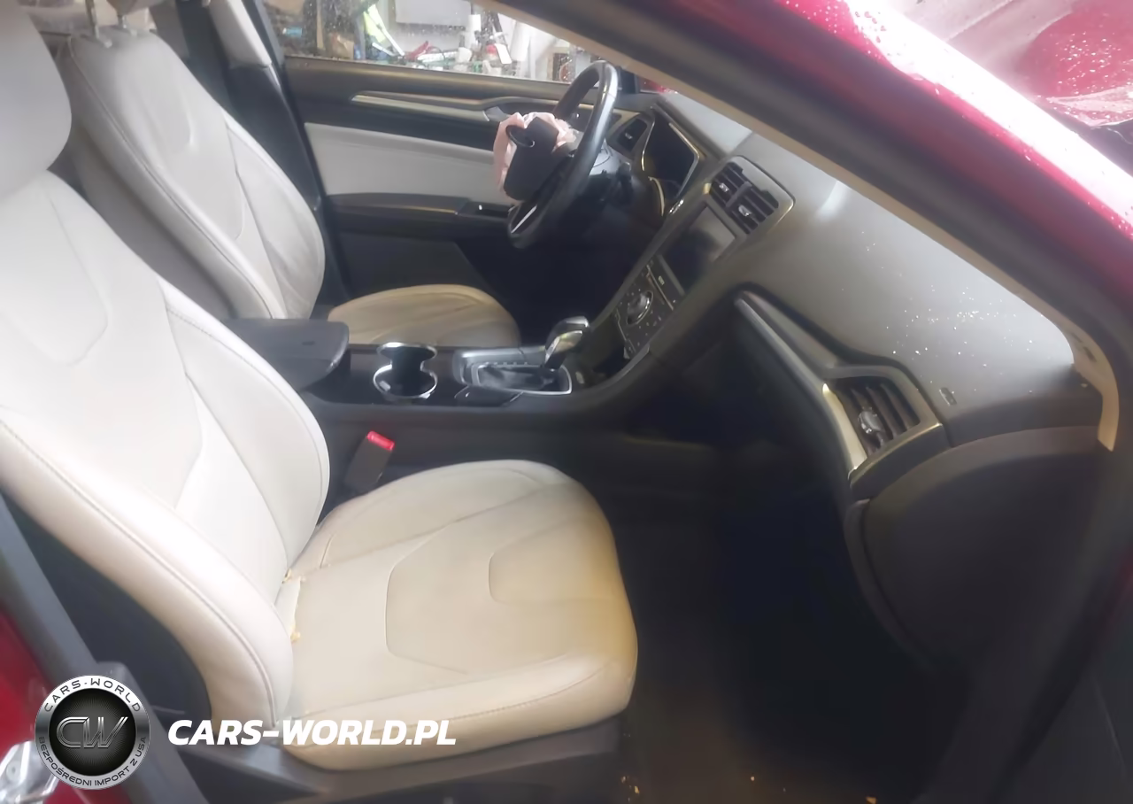 2014 Ford Fusion Titanium VIN:3FA6P0D97ER362791 - 5