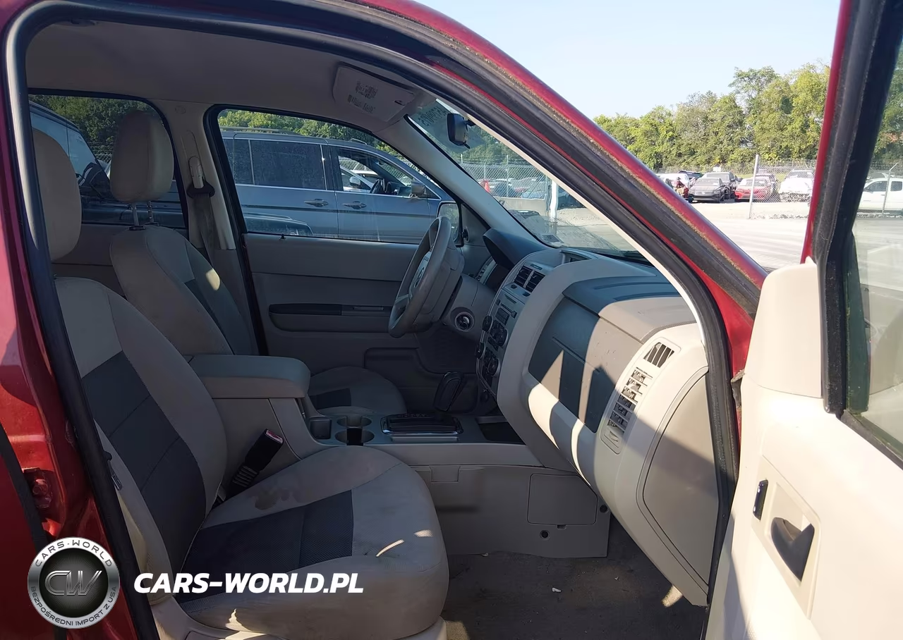 2008 Ford Escape Xlt VIN:1FMCU931X8KD40195 - 5