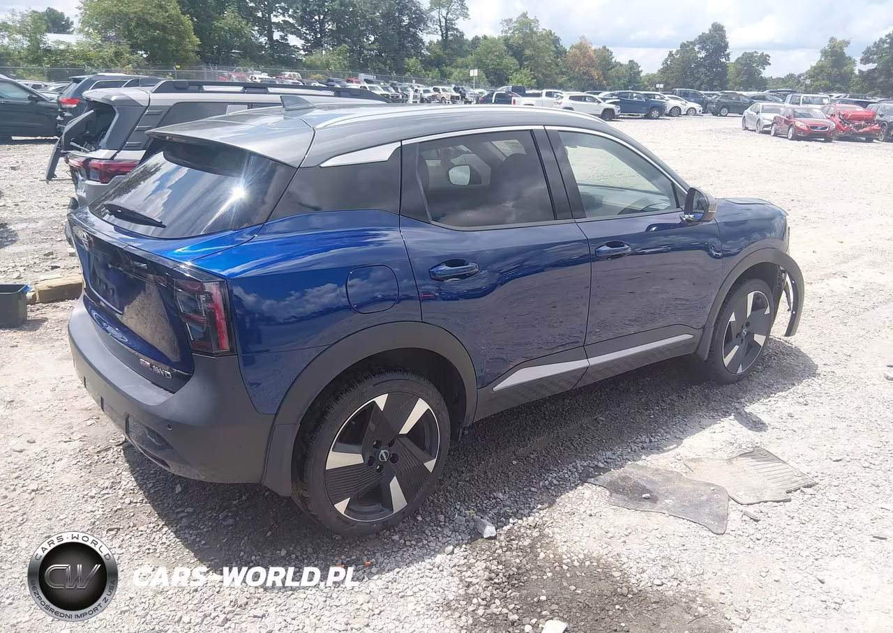 2025 Nissan Kicks Sr Intelligent Awd VIN:3N8AP6DB4SL323752 - 4