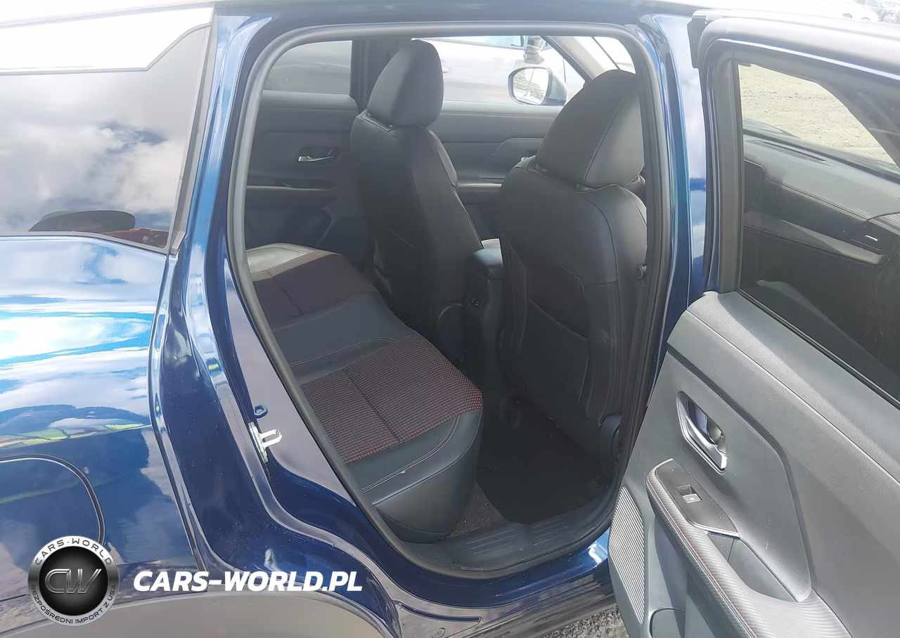 2025 Nissan Kicks Sr Intelligent Awd VIN:3N8AP6DB4SL323752 - 8