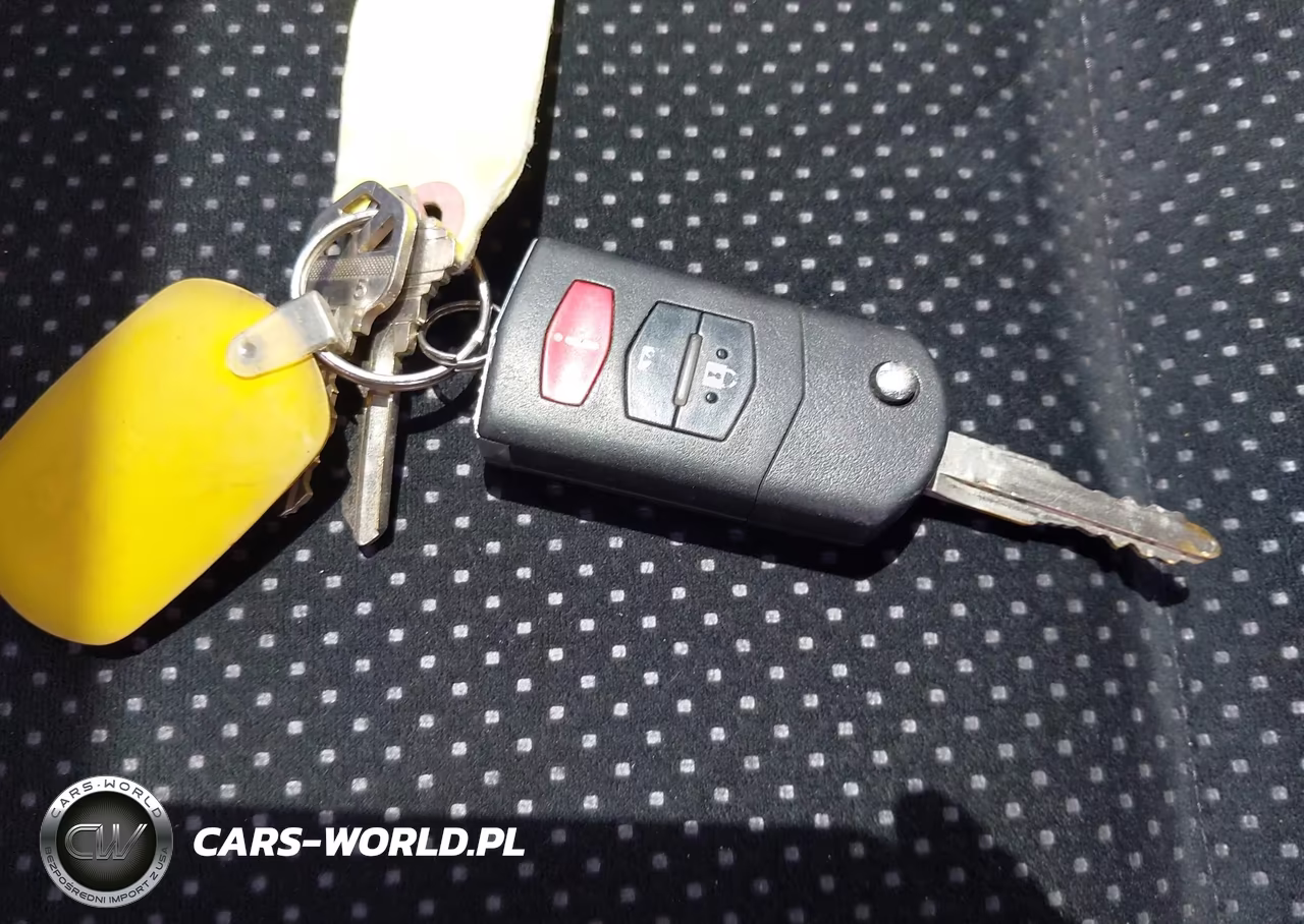 2006 Mazda Mazda6 Sport S VIN:1YVHP84D465M33532 - 11