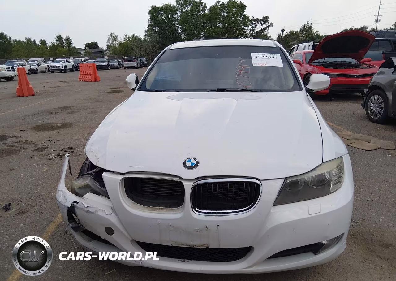 2011 BMW 328I xDrive VIN:WBAPK7C59BA820984 - 12