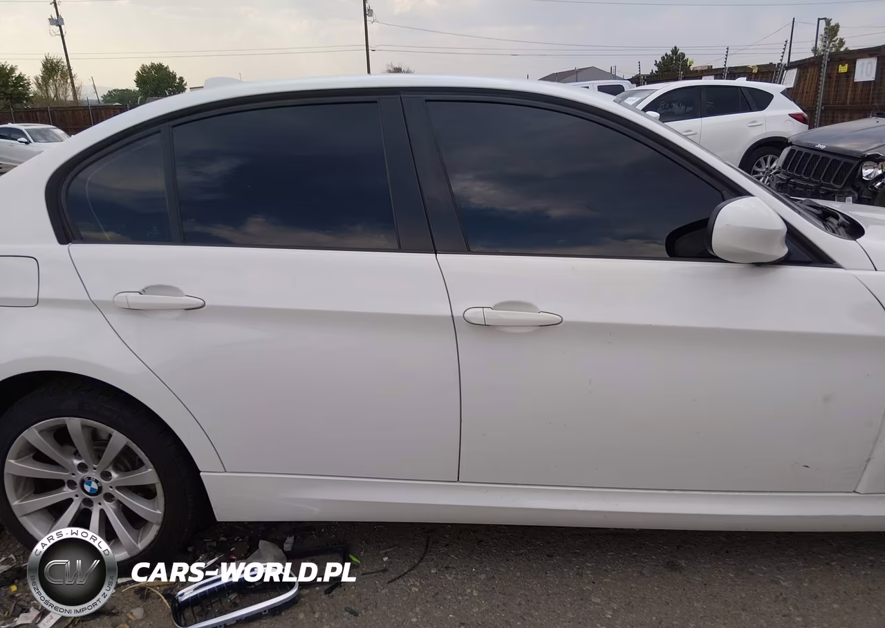2011 BMW 328I xDrive VIN:WBAPK7C59BA820984 - 13