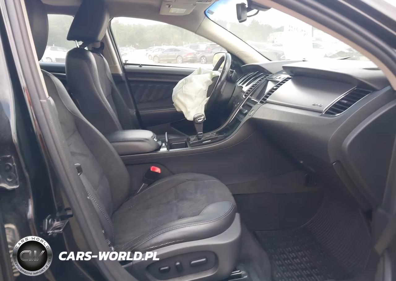 2011 Ford Taurus Sho VIN:1FAHP2KT8BG140251 - 5