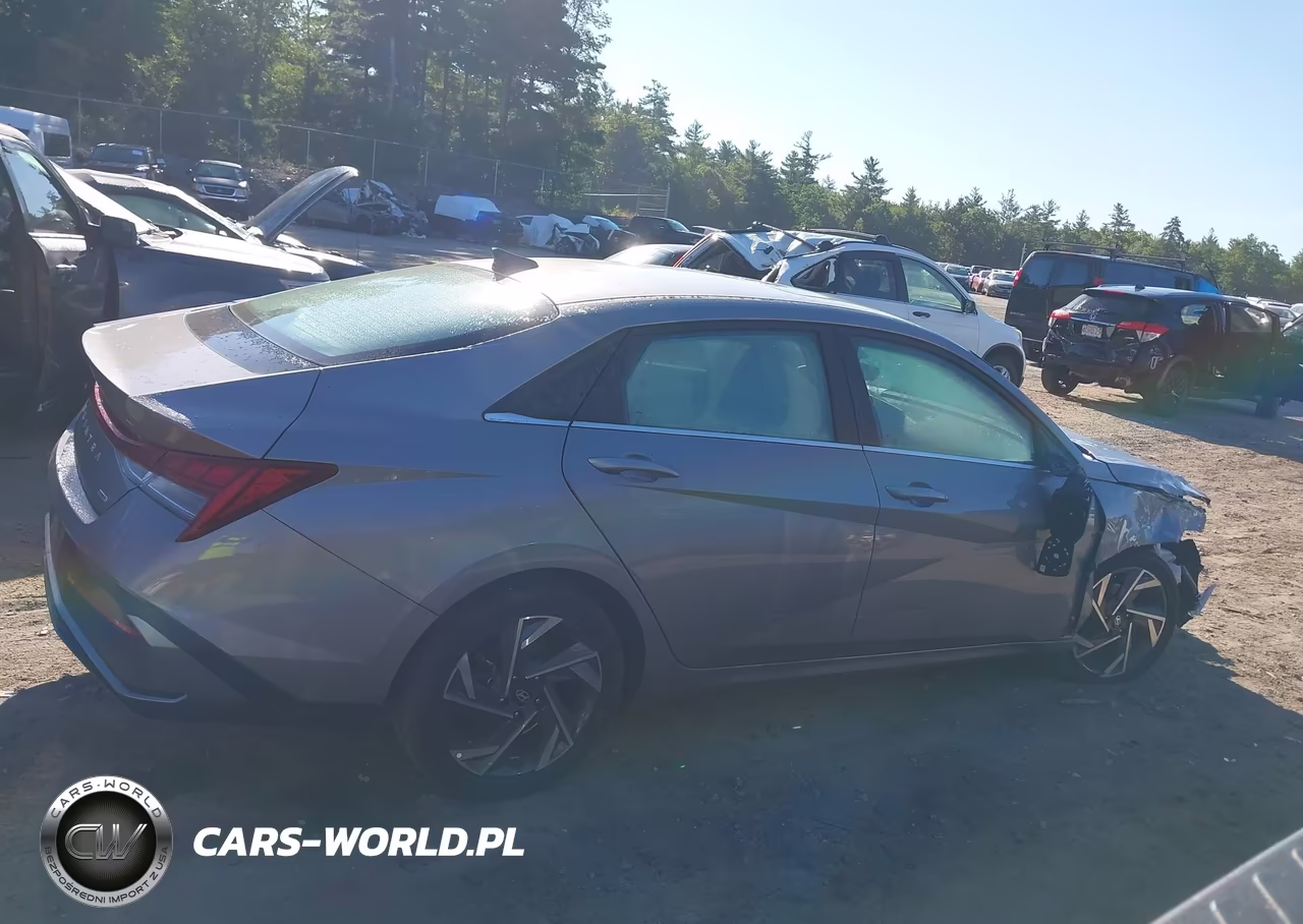 2025 Hyundai Elantra Hybrid Limited VIN:KMHLN4DJ5SU141971 - 13
