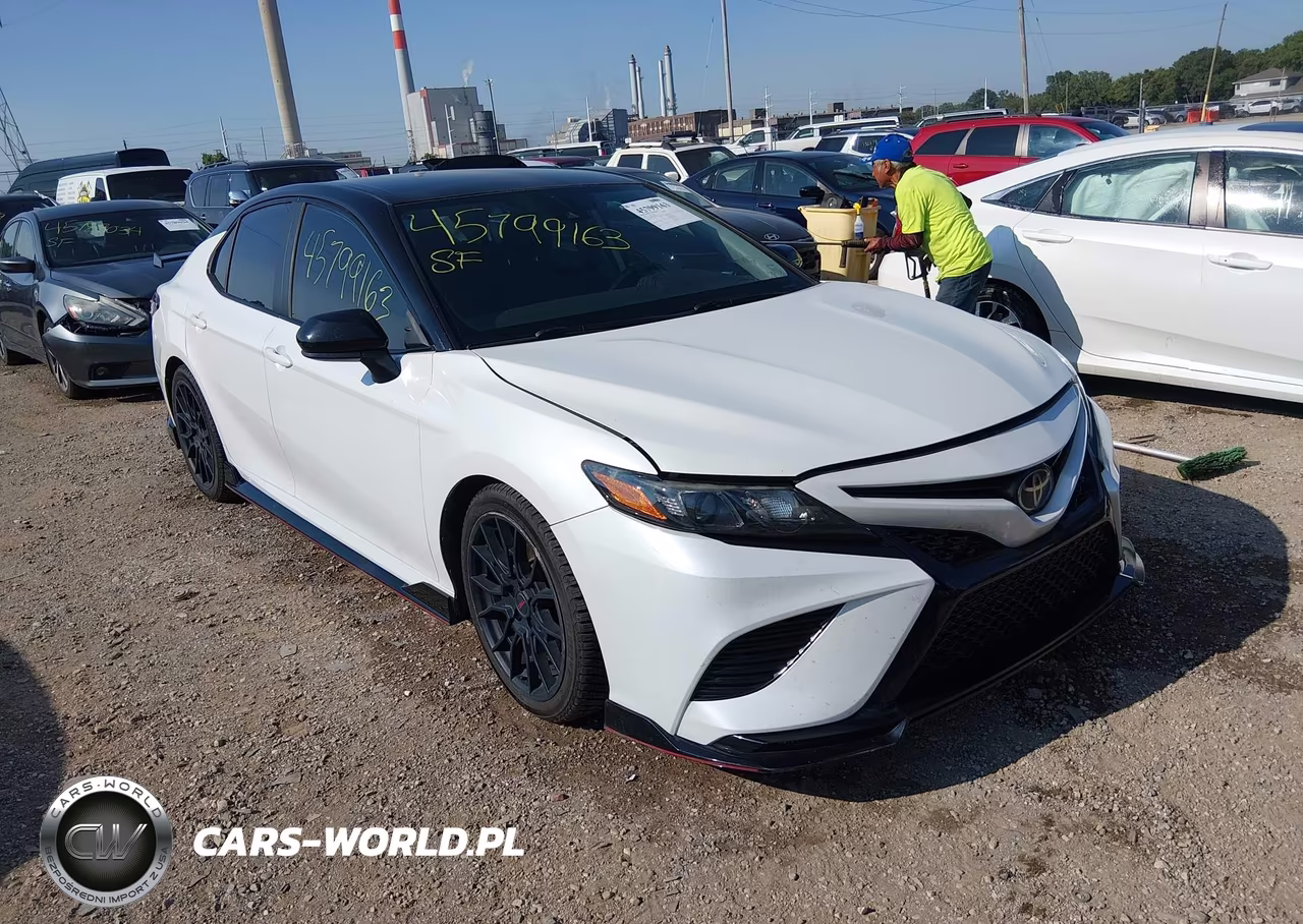 2020 Toyota Camry Trd
