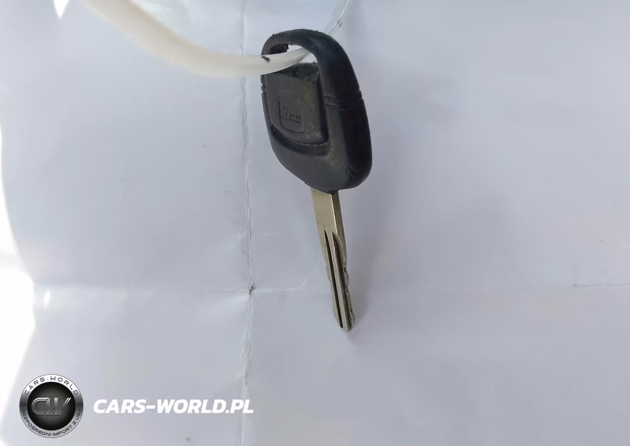 2001 Nissan Altima Gxe VIN:1N4DL01D21C232583 - 11