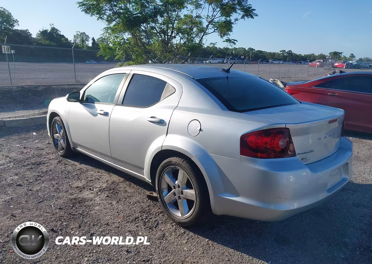 2011 Dodge Avenger Lux VIN:1B3BD2FG4BN541248 - 3