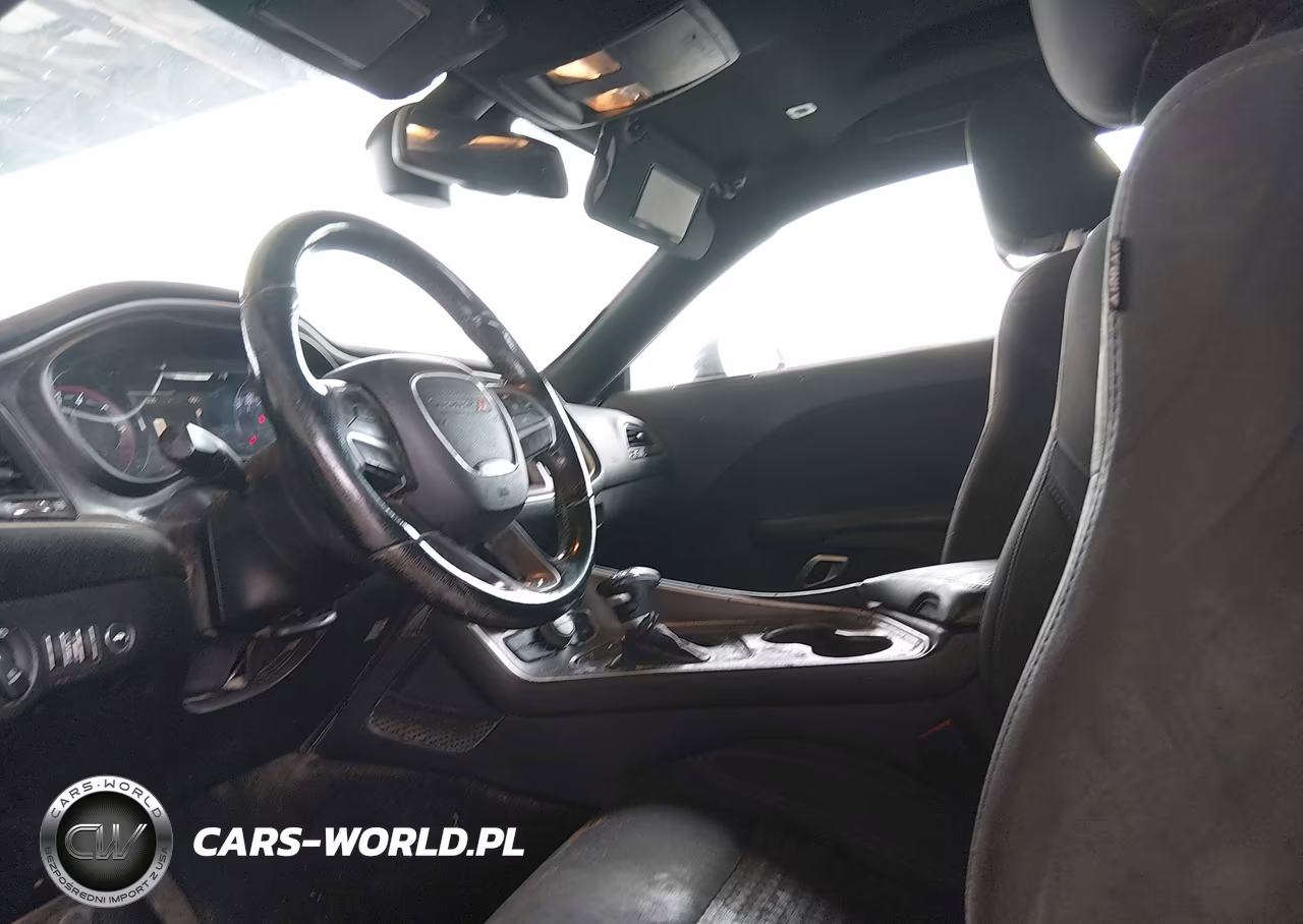2019 Dodge Challenger Sxt VIN:2C3CDZAG5KH659759 - 5