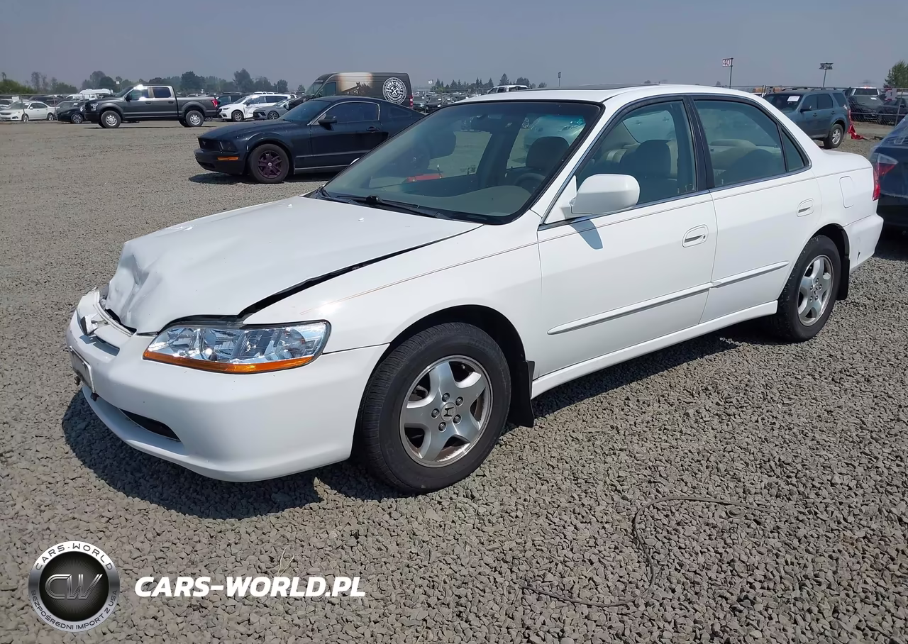 2000 Honda Accord 3.0 Ex VIN:1HGCG1655YA006577 - 2