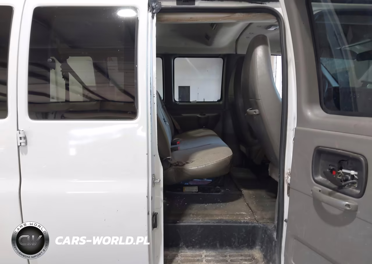 2014 Chevrolet Express 3500 Lt VIN:1GAZG1FA2E1208108 - 8