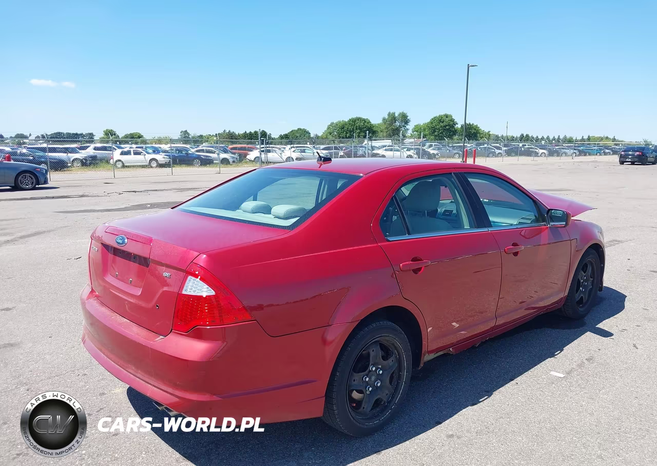 2010 Ford Fusion Se VIN:3FAHP0HA7AR146804 - 4
