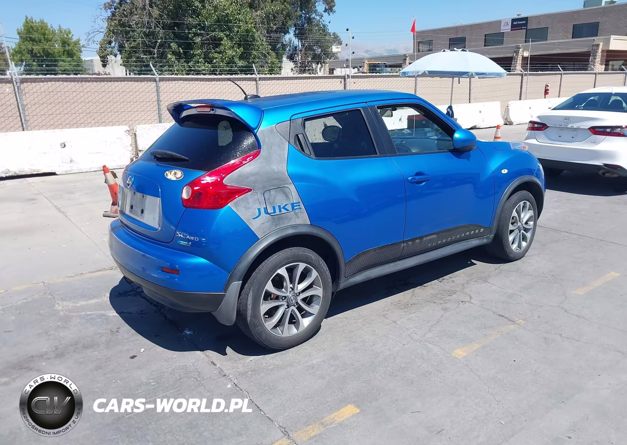 2012 Nissan Juke Sl VIN:JN8AF5MV5CT119823 - 4
