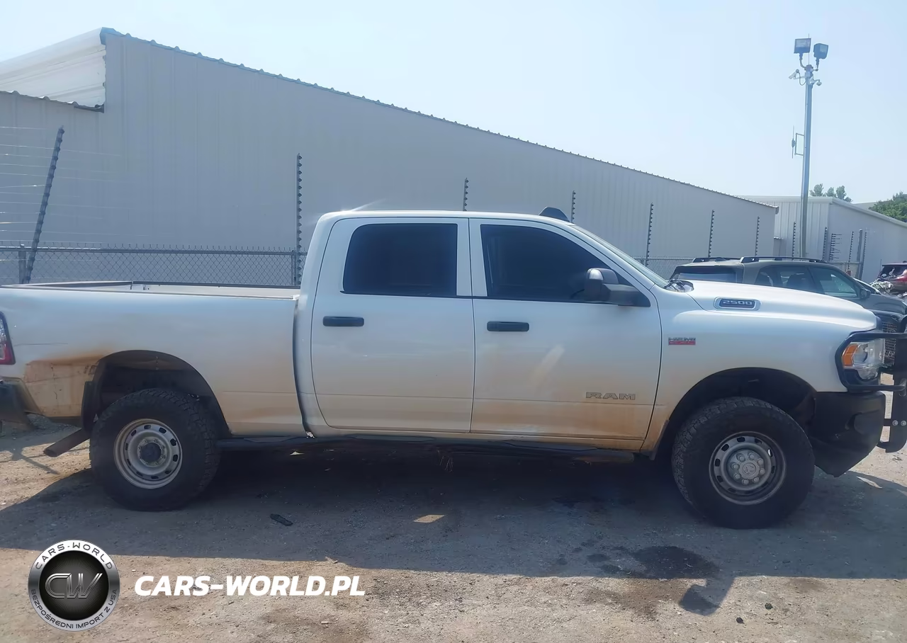 2020 Ram 2500 Tradesman 4X4 6'4 Box VIN:3C6UR5CJ5LG250317 - 13