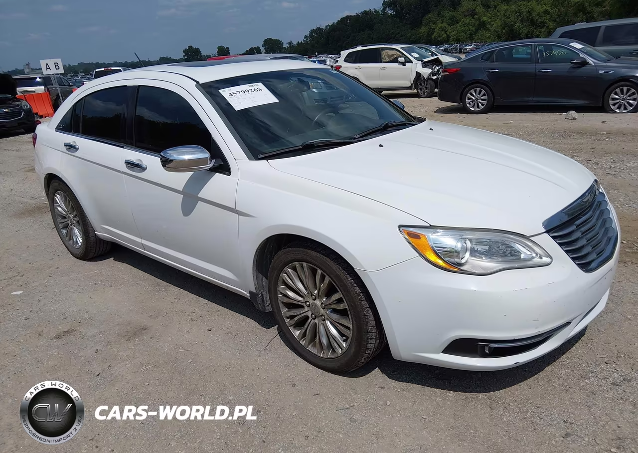 2013 Chrysler 200 Limited – zdjęcie 1 z 13