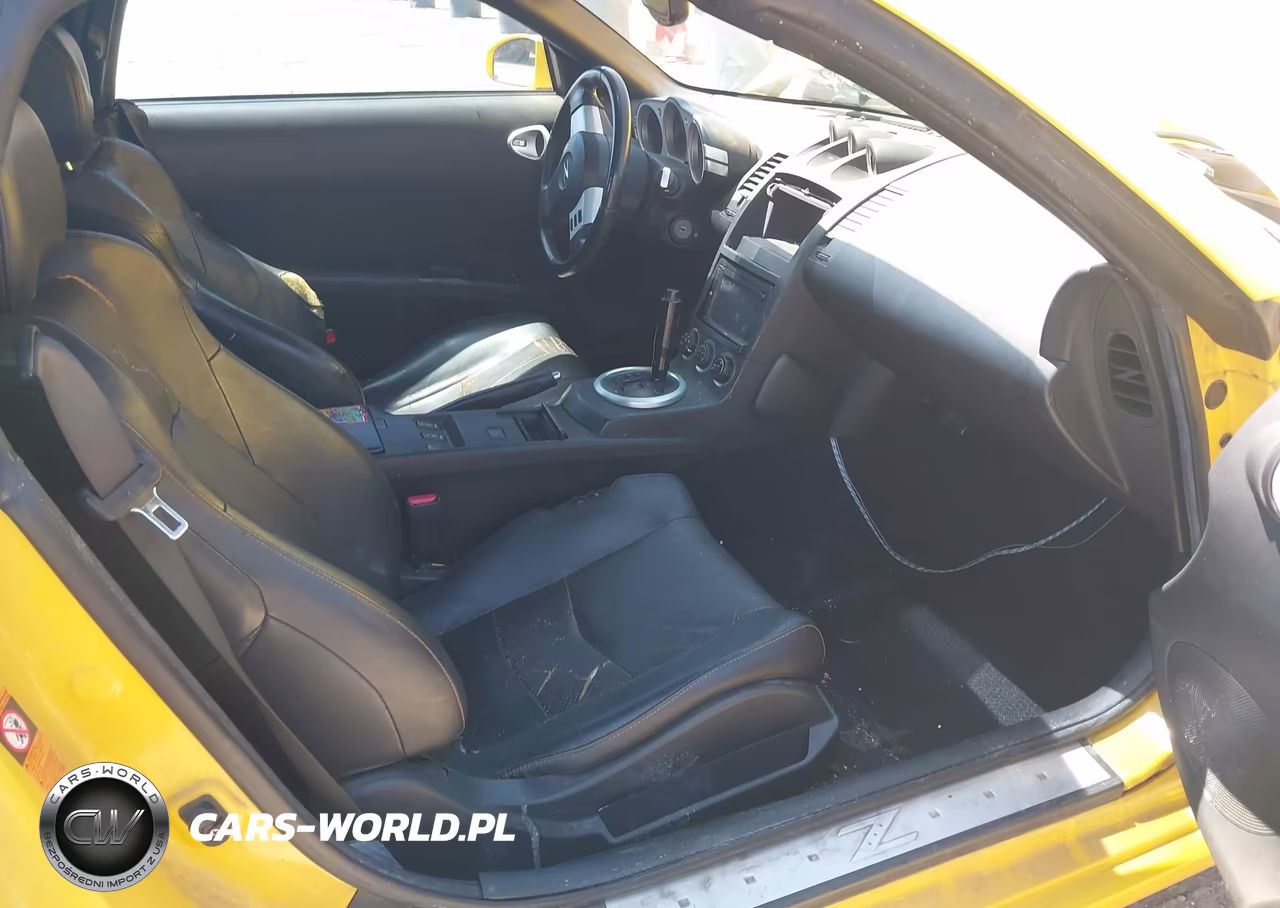 2005 Nissan 350Z Touring VIN:JN1AZ36A05M751081 - 5