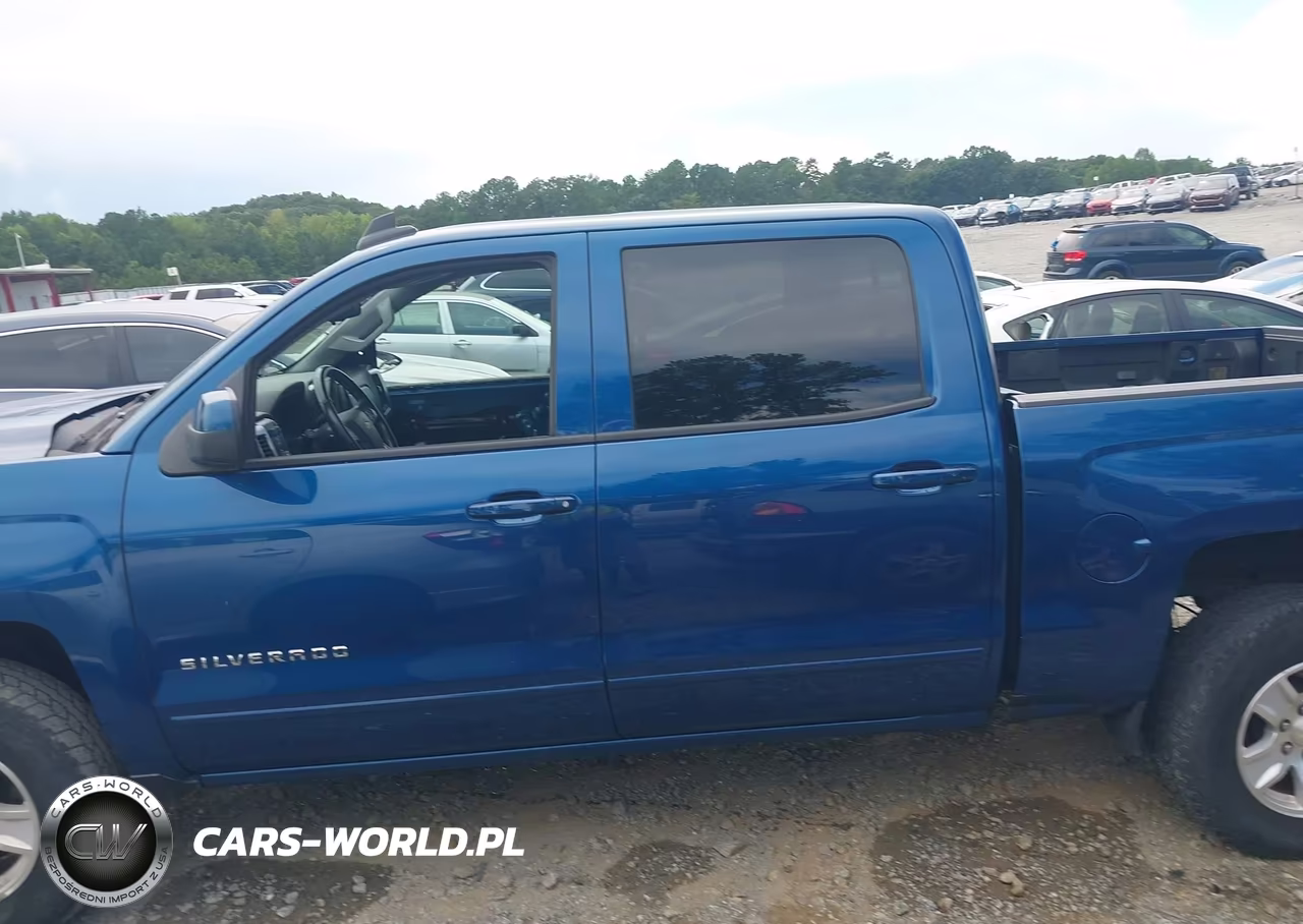 2018 Chevrolet Silverado 1500 1Lt VIN:3GCUKREC4JG117869 - 14