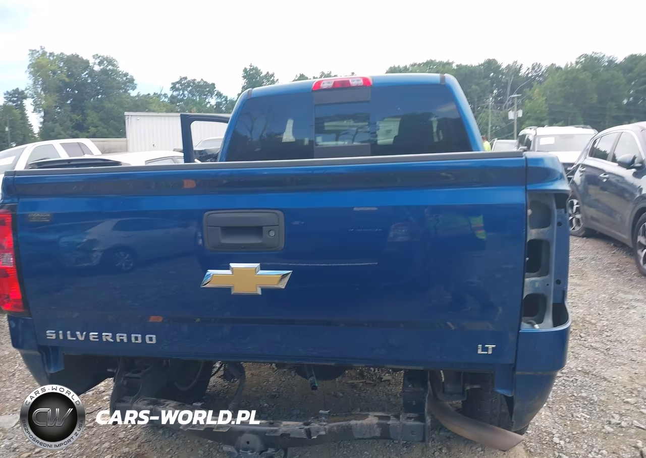 2018 Chevrolet Silverado 1500 1Lt VIN:3GCUKREC4JG117869 - 16