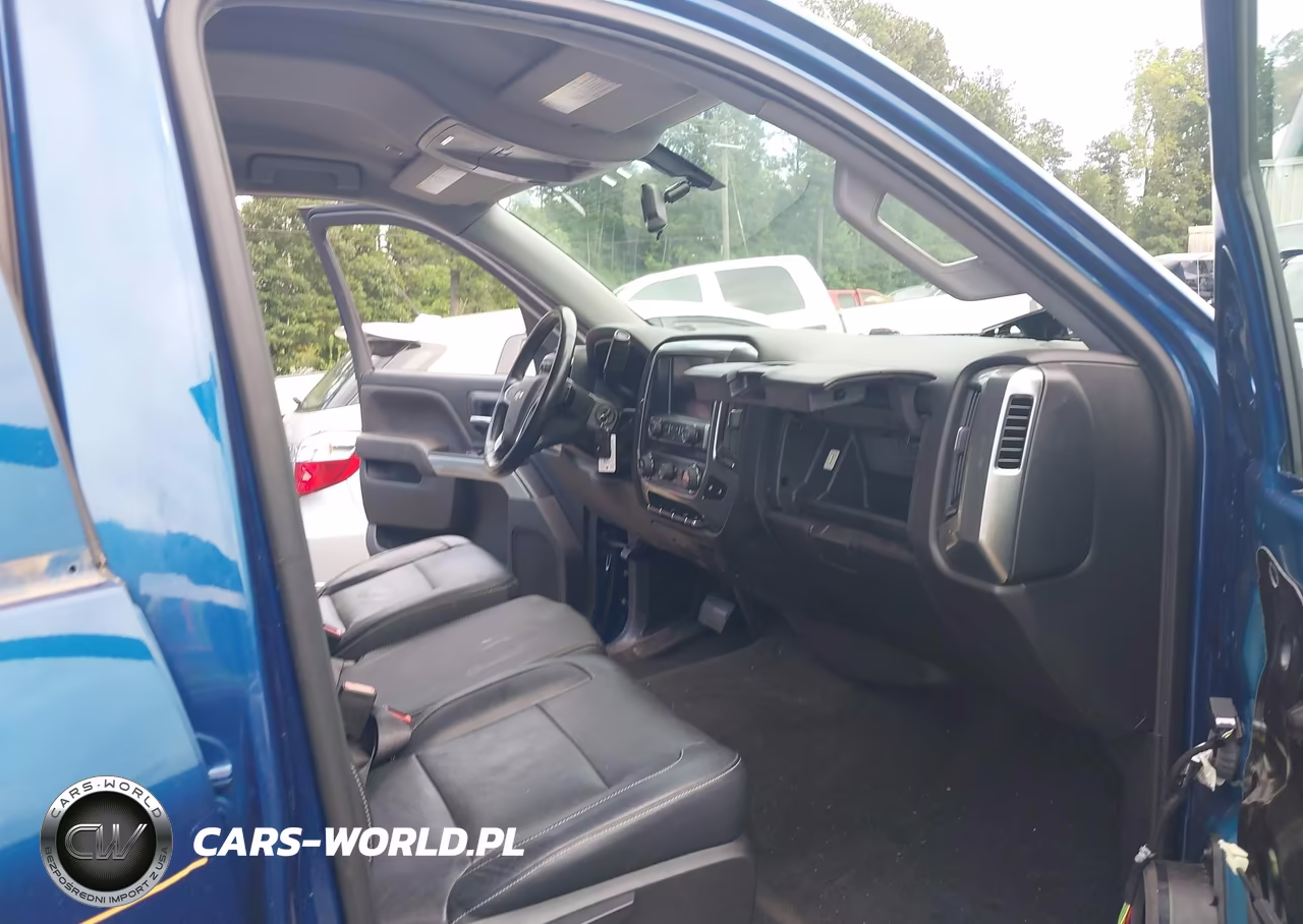 2018 Chevrolet Silverado 1500 1Lt VIN:3GCUKREC4JG117869 - 5
