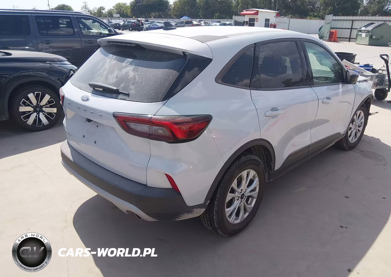2025 Ford Escape Active VIN:1FMCU0GN9SUA43018 - 4