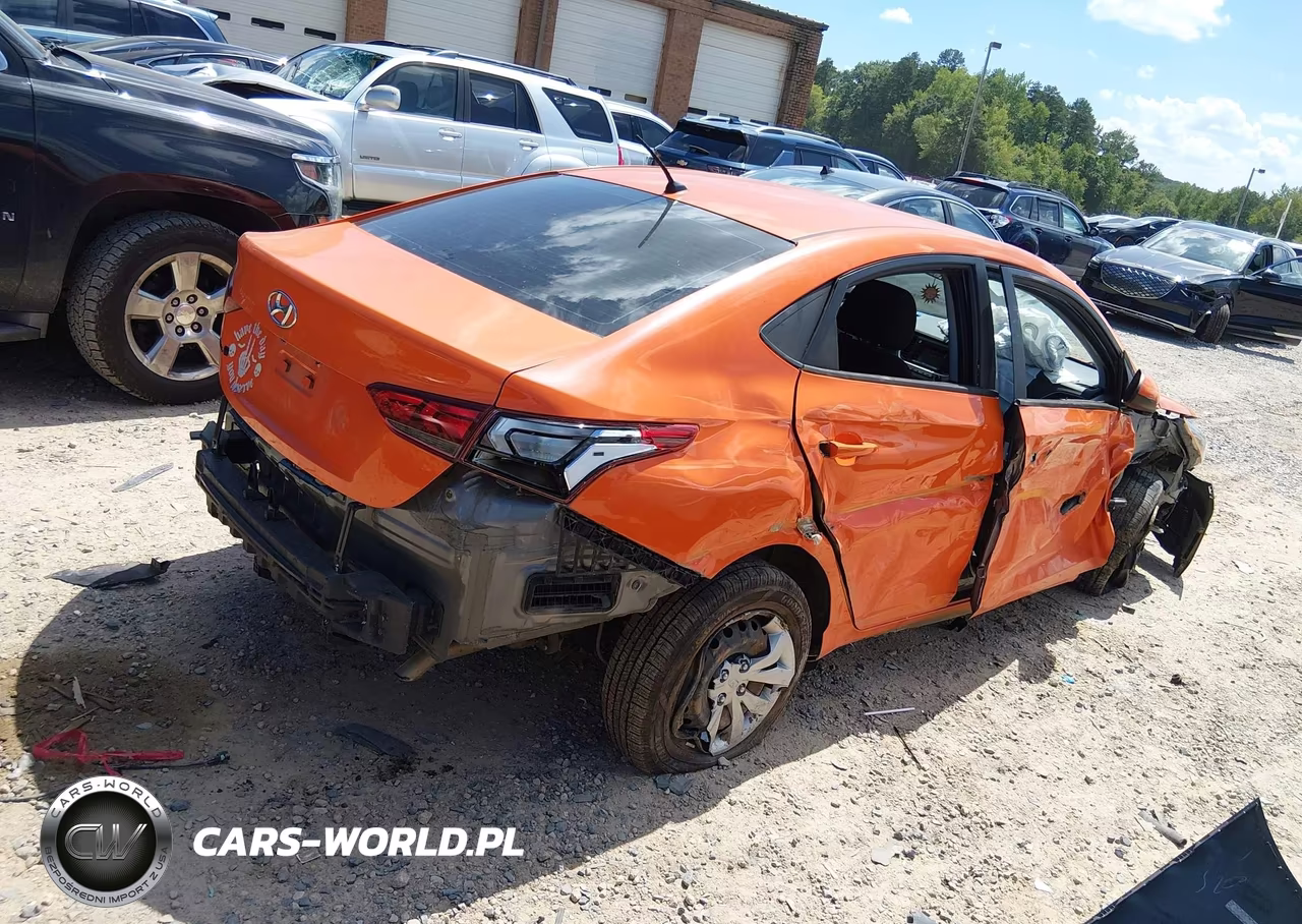 2020 Hyundai Accent Se VIN:3KPC24A66LE125761 - 4