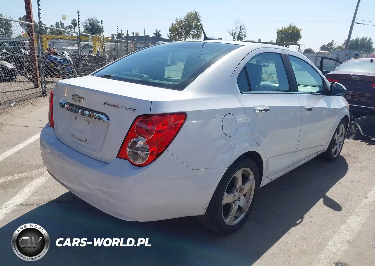 2012 Chevrolet Sonic 2Lz VIN:1G1JE5SH8C4177505 - 4