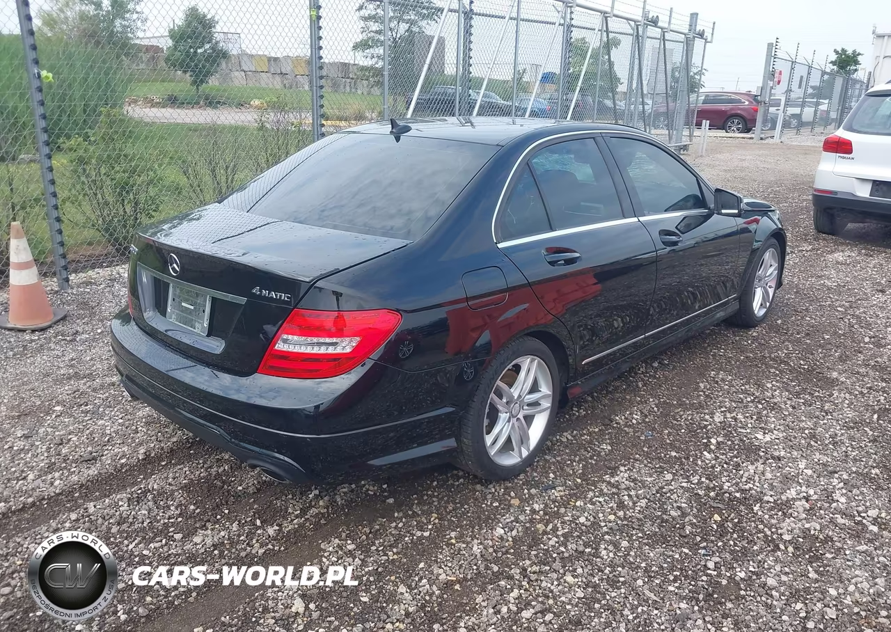 2014 Mercedes-Benz C 300 Sport 4Matic VIN:WDDGF8AB8ER315214 - 4