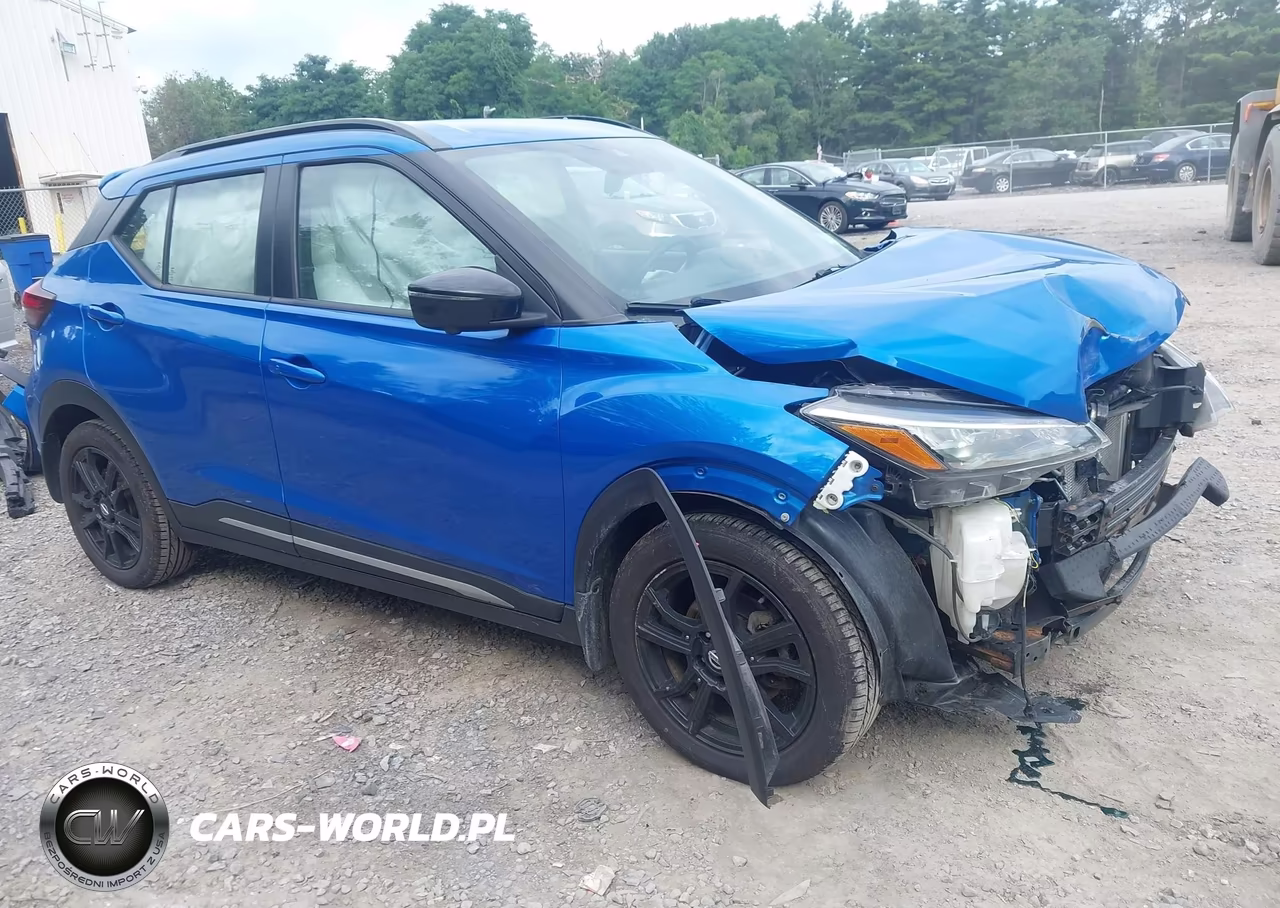 2021 Nissan Kicks Sr Xtronic Cvt