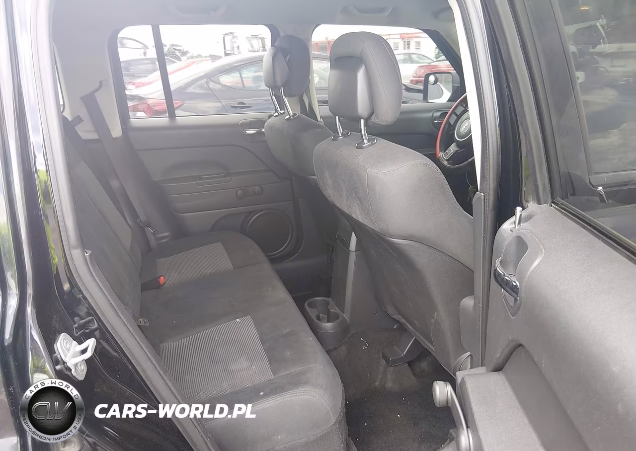 2012 Jeep Patriot Sport VIN:1C4NJPBA2CD673855 - 8