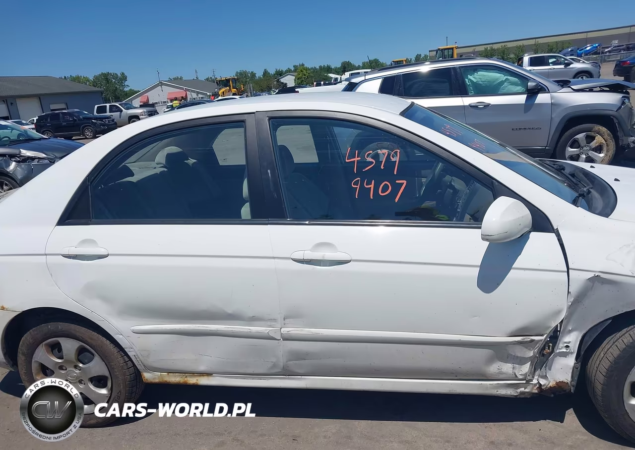 2009 Kia Spectra Ex VIN:KNAFE221X95599693 - 13