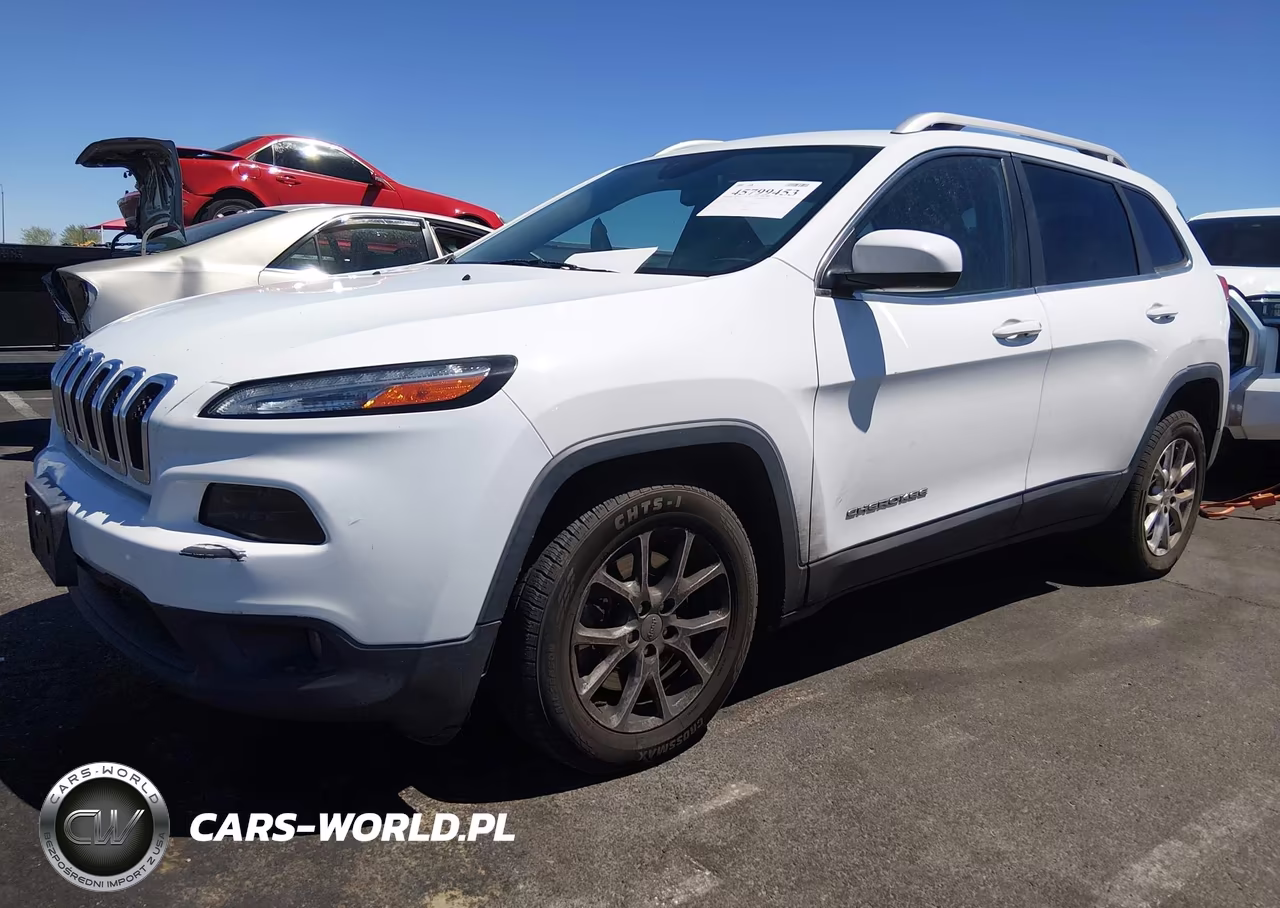 2015 Jeep Cherokee Latitude VIN:1C4PJLCB7FW627889 - 2