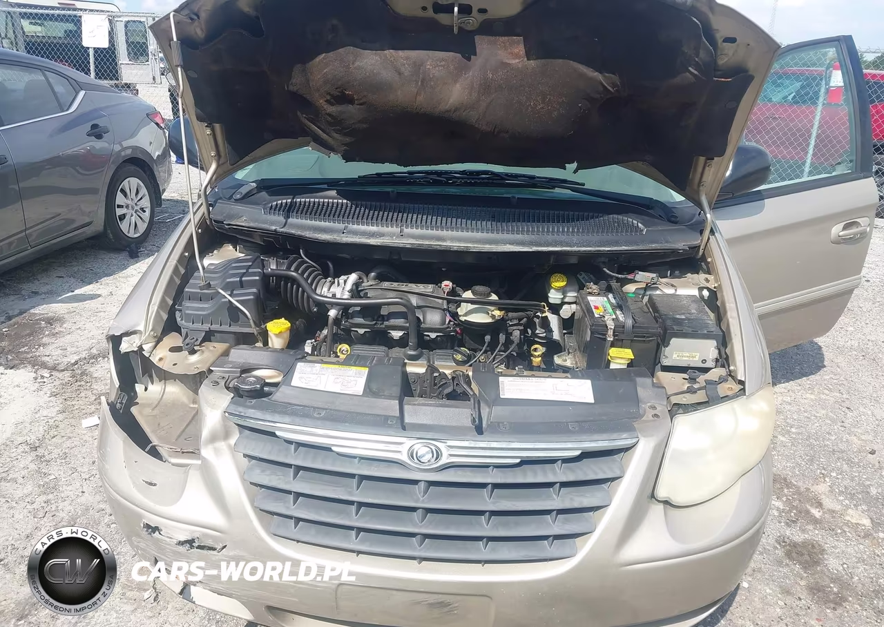 2006 Chrysler Town & Country Touring VIN:2A8GP54L86R846315 - 10