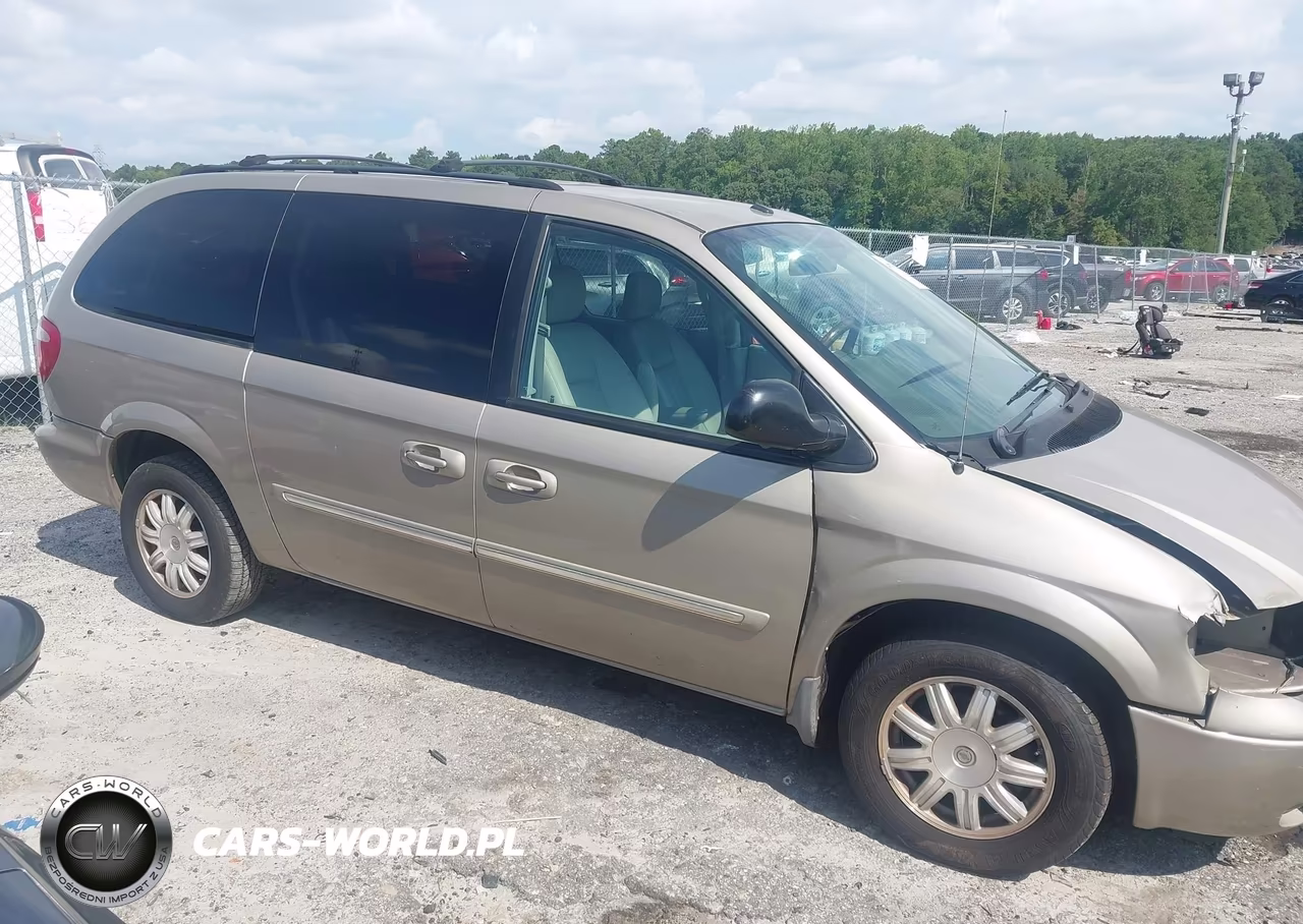 2006 Chrysler Town & Country Touring VIN:2A8GP54L86R846315 - 13