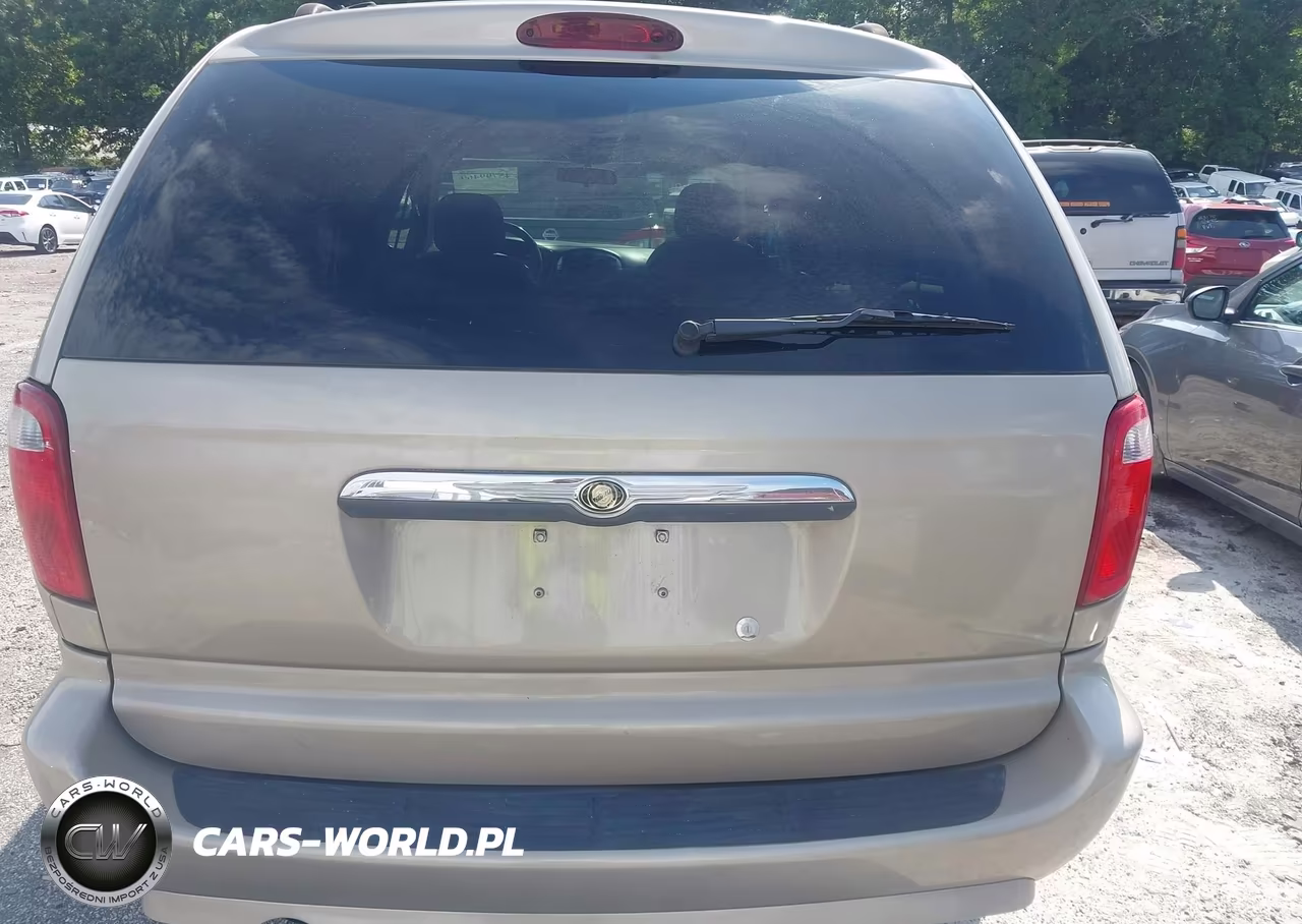 2006 Chrysler Town & Country Touring VIN:2A8GP54L86R846315 - 16