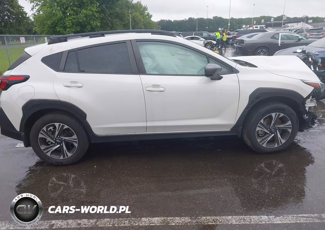 2024 Subaru Crosstrek Premium VIN:JF2GUADC0R8232031 - 13