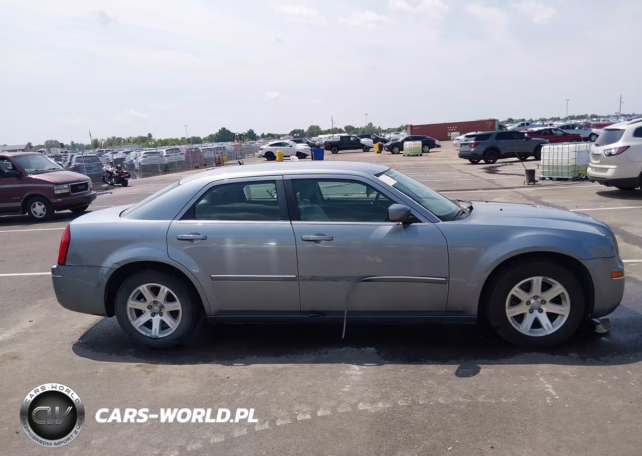 2006 Chrysler 300 Touring VIN:2C3KA53G86H458292 - 13