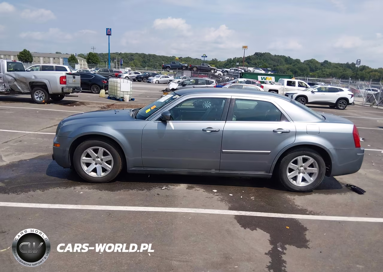 2006 Chrysler 300 Touring VIN:2C3KA53G86H458292 - 14