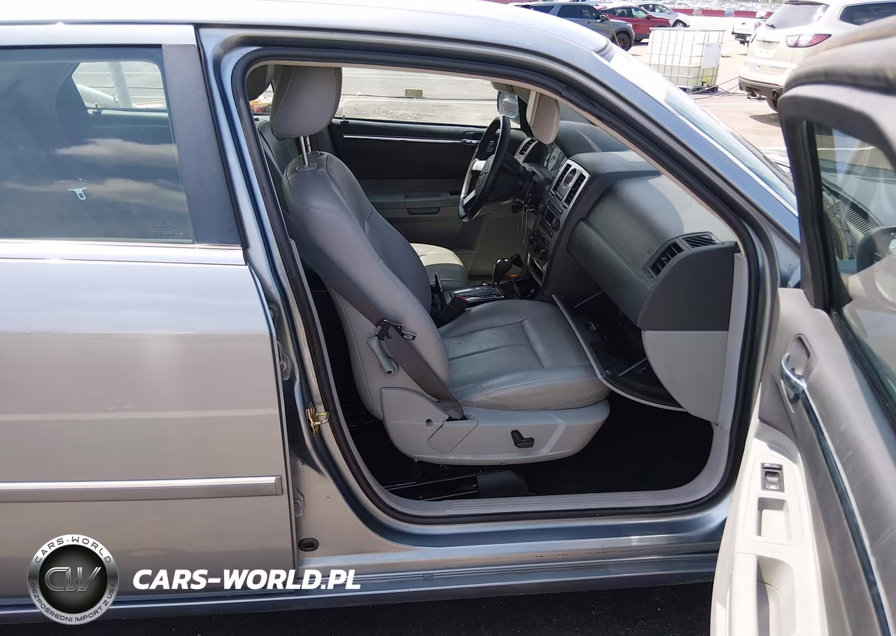 2006 Chrysler 300 Touring VIN:2C3KA53G86H458292 - 5