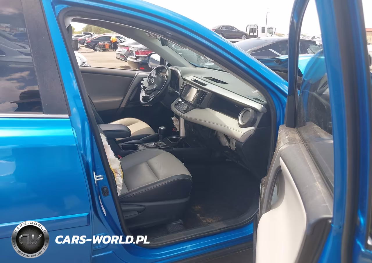 2018 Toyota Rav4 Limited VIN:JTMYFREV9JJ752057 - 5