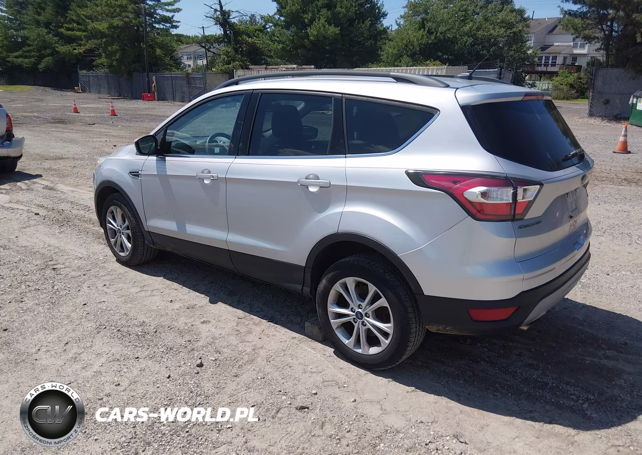 2017 Ford Escape Se VIN:1FMCU9GD4HUA87478 - 3