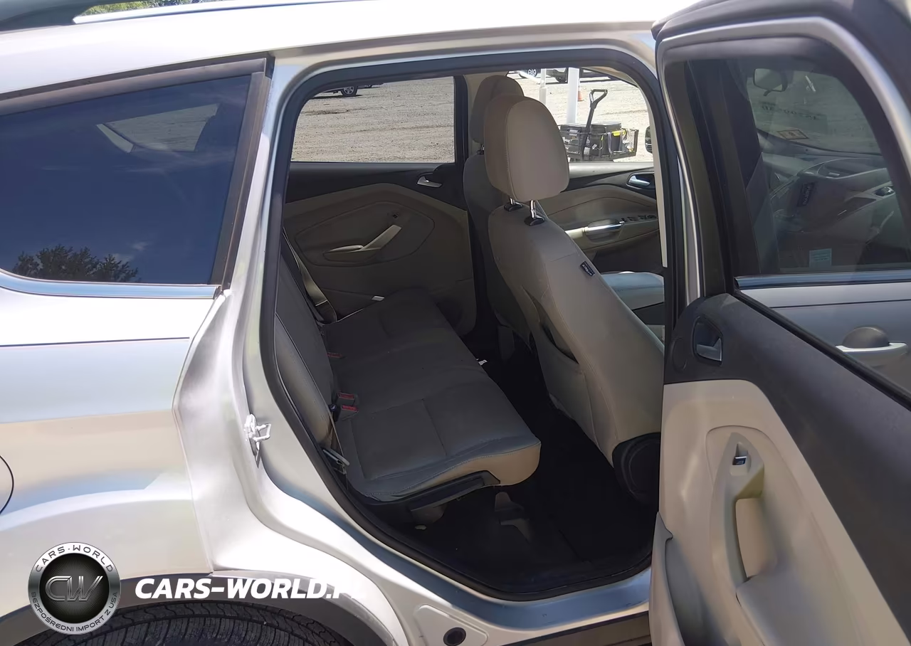 2017 Ford Escape Se VIN:1FMCU9GD4HUA87478 - 8