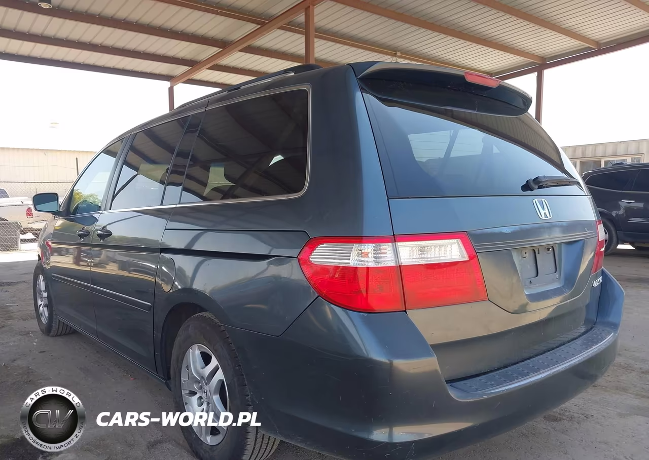 2005 Honda Odyssey Ex-L VIN:5FNRL38635B042115 - 3