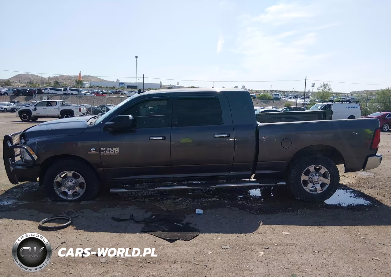 2017 Ram 2500 Big Horn 4X4 6'4 Box VIN:3C6UR5ML2HG616516 - 14