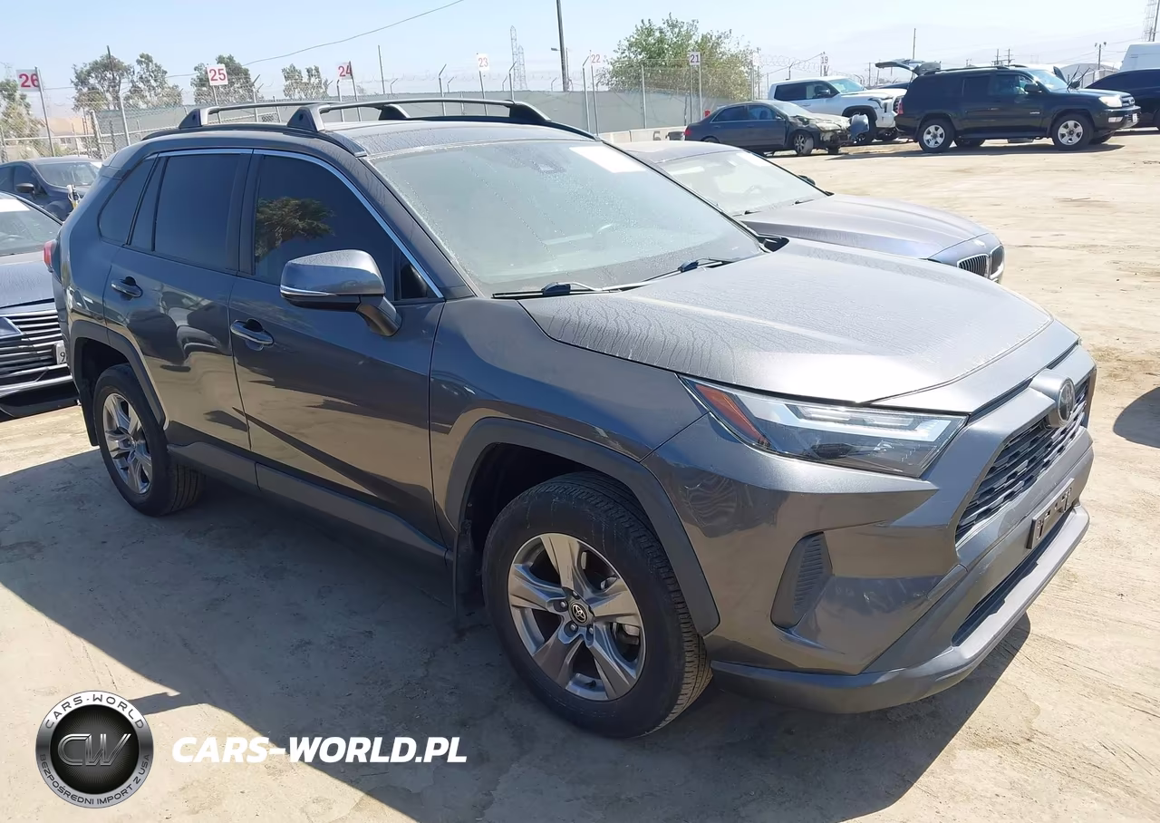 2022 Toyota Rav4 Xle – zdjęcie 1 z 16