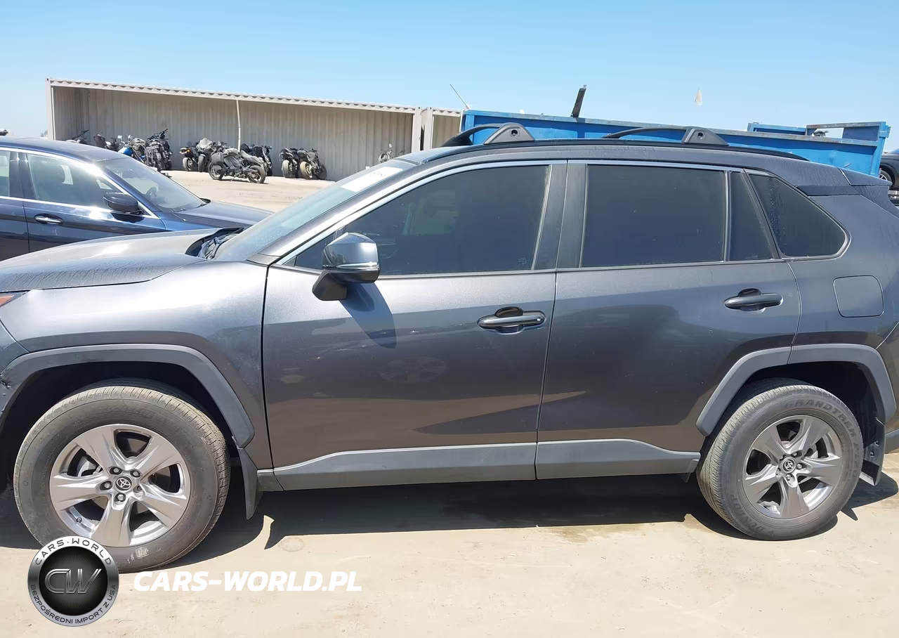 2022 Toyota Rav4 Xle VIN:2T3W1RFV1NC184920 - 14