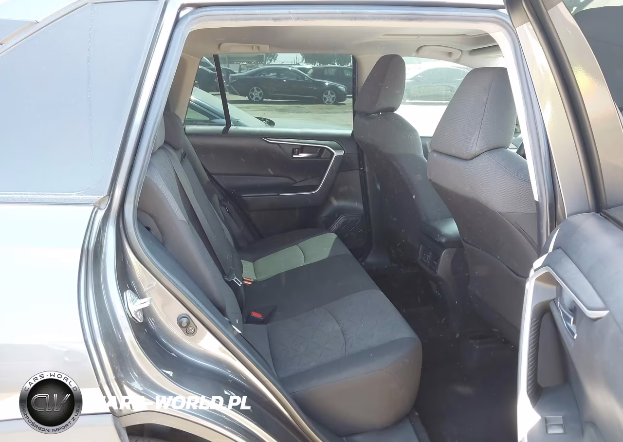 2022 Toyota Rav4 Xle VIN:2T3W1RFV1NC184920 - 8