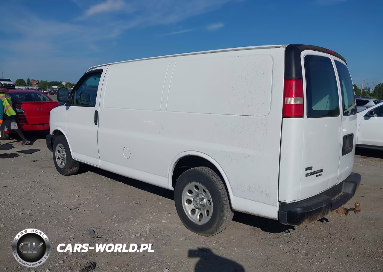 2011 Chevrolet Express 1500 Work Van VIN:1GCSGAF40B1123623 - 3