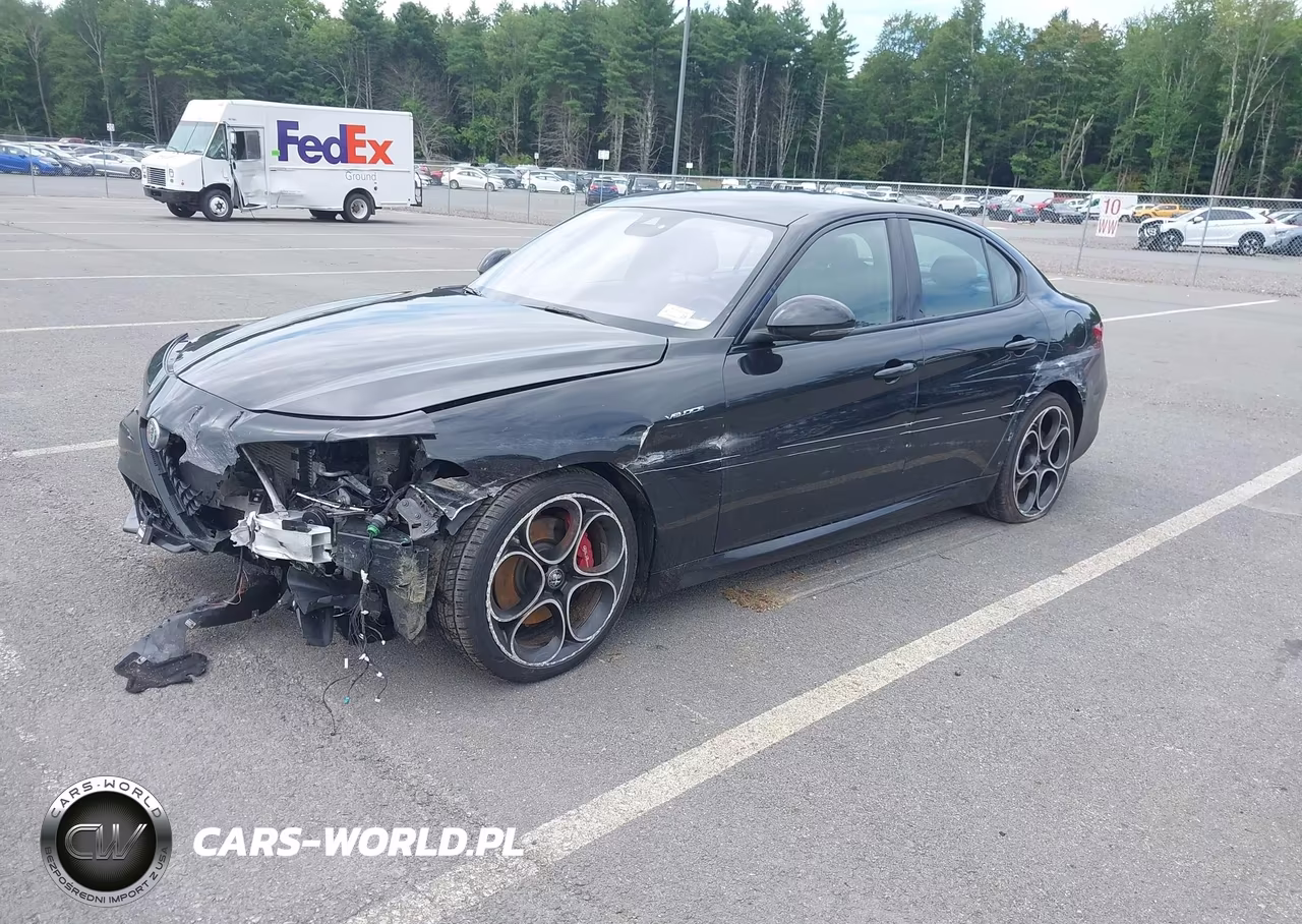 2023 Alfa Romeo Giulia Veloce Awd VIN:ZARFANBNXP7671082 - 2