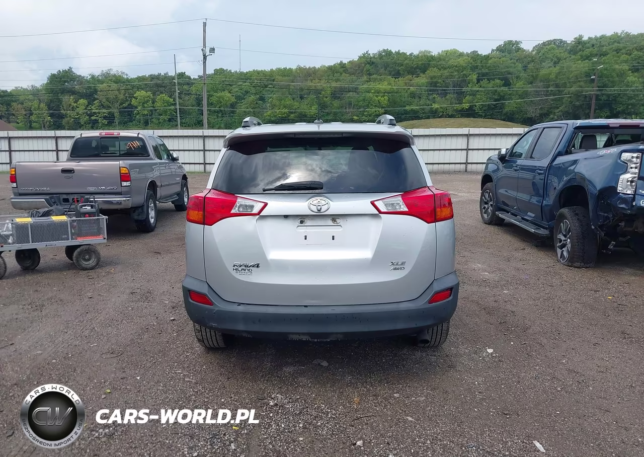 2014 Toyota Rav4 Xle VIN:2T3RFREV1EW147087 - 16